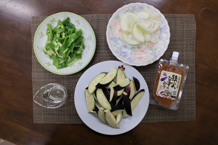 （信州の郷土料理）鉄火なすのみそ