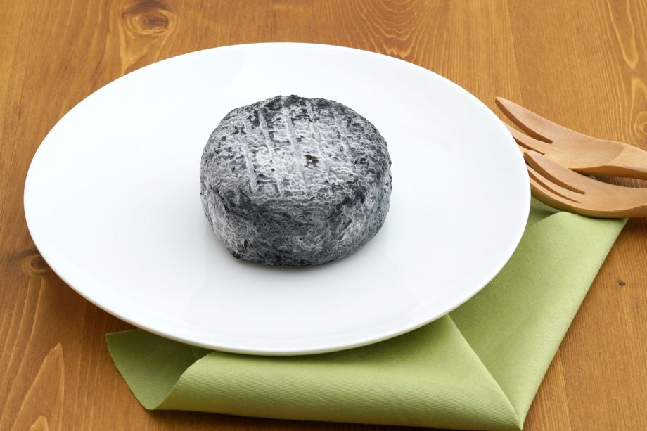 ネロカプラ（山羊チーズ/シェーブルチーズ/フロマージュブラン）