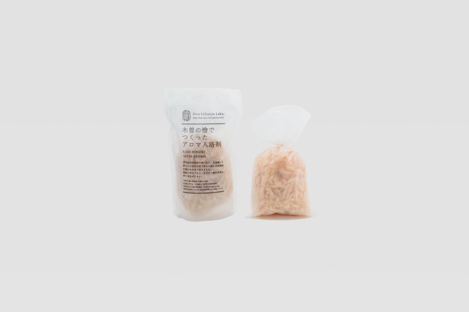 木曽の檜でつくったアロマ材（入浴用）